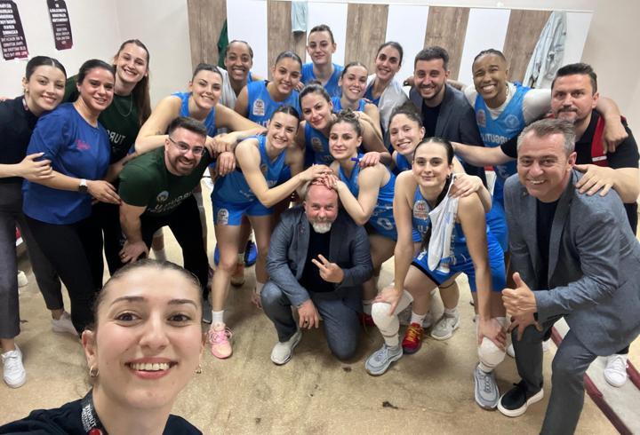 Turgutlu Belediyespor finalde son maçta