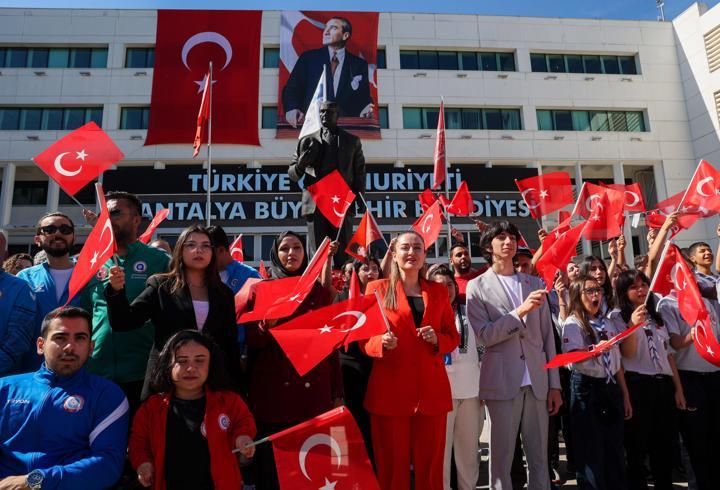 Büyükşehir Belediyesi’nde 19 Mayıs töreni