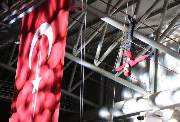 Bolu’da 19 Mayıs coşkuyla kutlandı