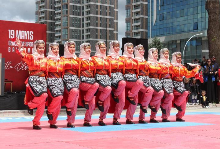 Malatya'da 19 Mayıs coşku ile kutlandı
