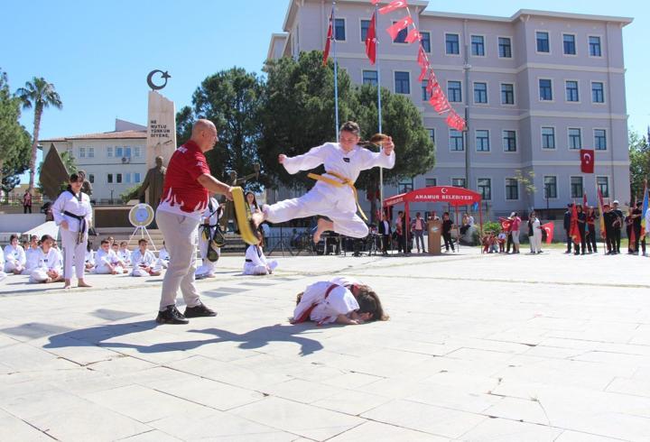 Anamur'da 19 Mayıs coşkusu