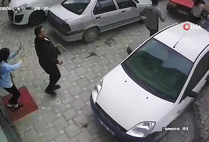SON DAKİKA! Malatya'daki 5,6'lık deprem anları kamerada