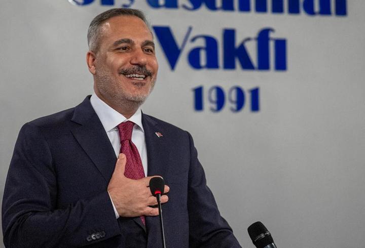 SON DAKİKA HABERİ: Dışişleri Bakanı Hakan Fidan, Siyasallılar Vakfı'nı ziyaret etti