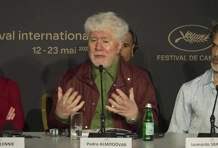 Ünlü yönetmen Almodovar Cannes'da sert çıktı: "Netanyahu, Trump ve Putin canavar"