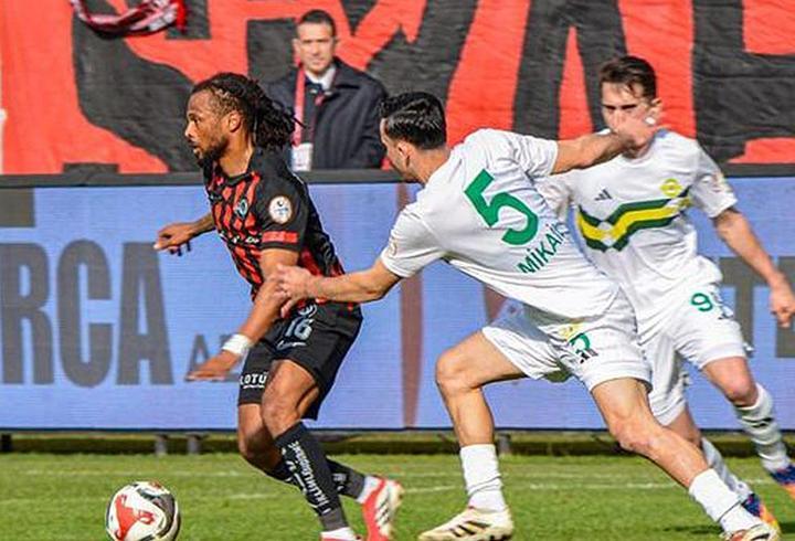 Süper Lig biletini alan son takım belli oluyor