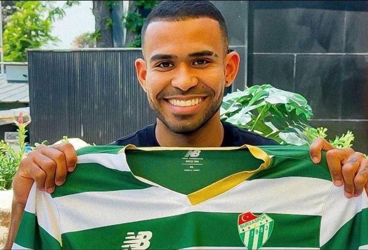 Bursaspor ilk yabancı transferini açıkladı