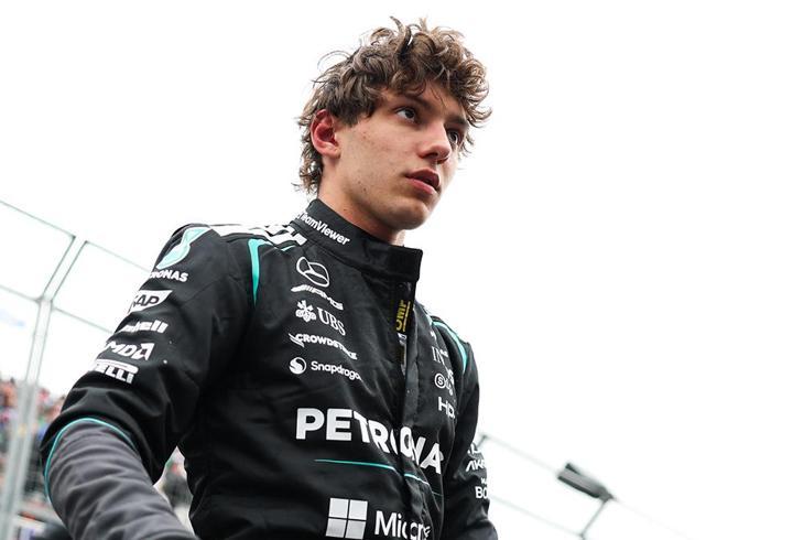 Mercedes'in İtalyan pilotu Antonelli, sezonun dördüncü galibiyetini elde etti
