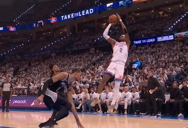 NBA'de Oklahoma City Thunder, San Antonio Spurs karşısında 3-2 öne geçti
