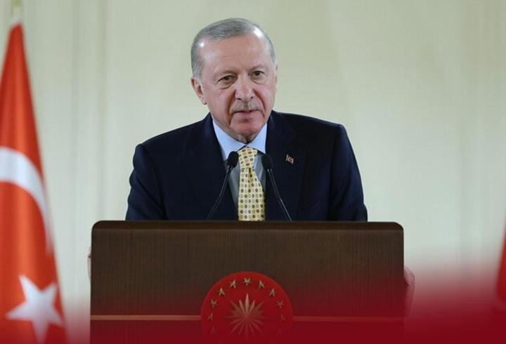 Cumhurbaşkanı Erdoğan, Türk hacılarla bayramlaştı