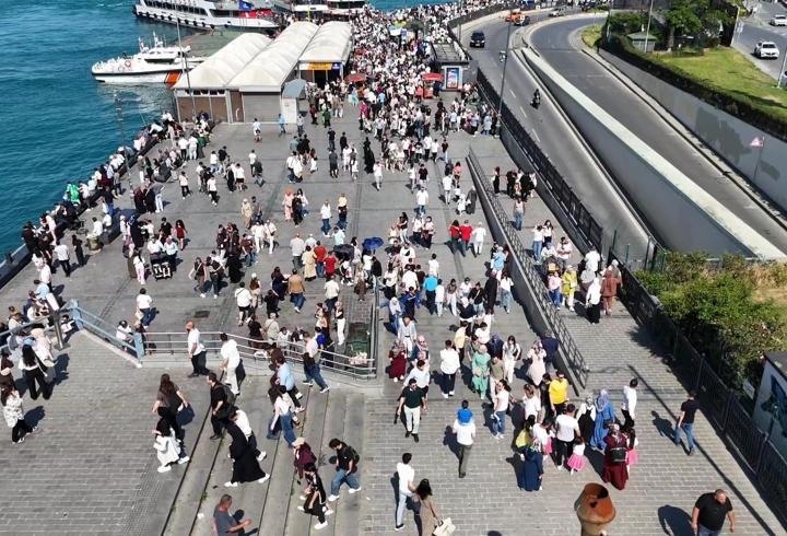 Eminönü'nde bayram yoğunluğu