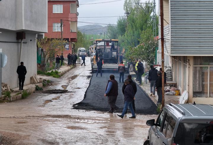 Sarız ilçesinde 1.3 kilometrelik yol çalışması yapıldı