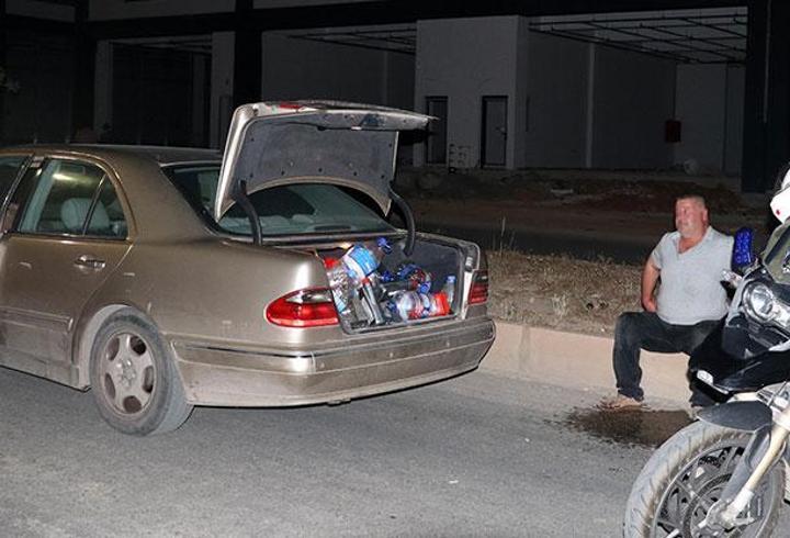 Özgür Özel, Ankara İl Başkanlığındaydı. Genel merkeze seslenen Özgür Özel derhal kurultay çağrısı yaptı. Bir de kurultay öncesi ön seçim istedi. "Ön seçimde yüzde 85'in altında oy alırsam genel başkanlığa talip olmam" dedi.3