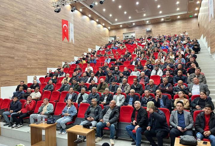 Muğla'da 2 bin 750 şoföre mesleki gelişim eğitimi verildi
