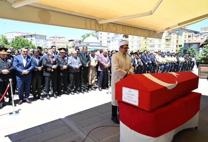Şehit Astsubay Yusuf Ergün, son yolculuğuna uğurlandı