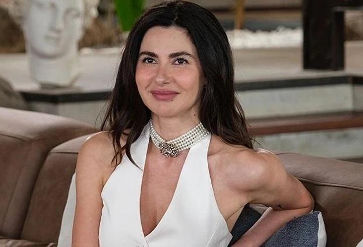 Daha 17'nin Şebnem'i Nesrin Cavadzade kimdir, nereli ve kaç yaşında? Daha 17'nin yıldızı Nesrin Cavadzade evli mi, eşi kim? Rol aldığı diziler!