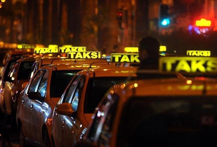Turizme "taksici" darbesi! Yine bir turistten fahiş ödeme alındı