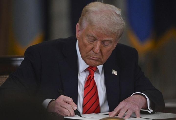 Trump'tan, yapay zekaya kararnamesi