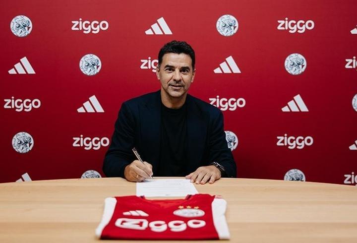 Ajax, Girona ile küme düşen Michel'i göreve getirdi
