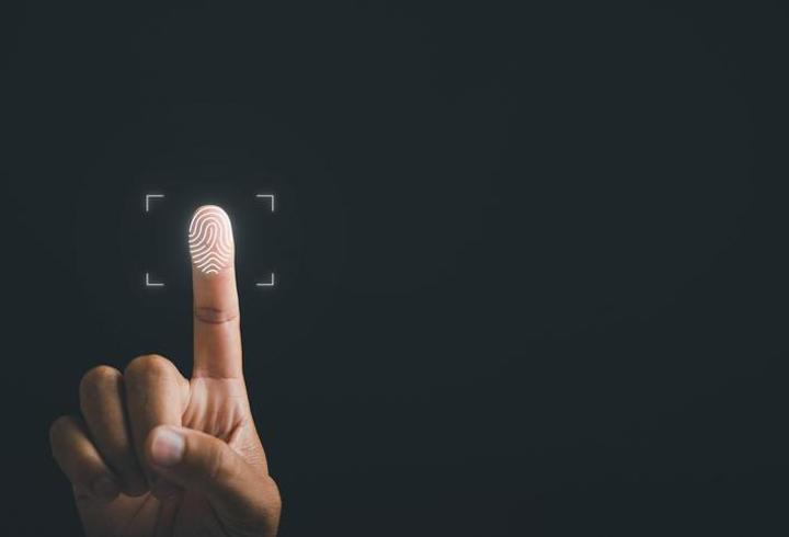 KVKK: Parmak iziyle mesai takibi hukuka aykırı