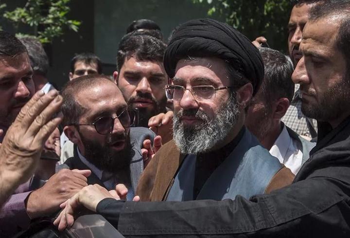 İran dini lideri Mücteba Hamaney’den zafer ilanı: "Kötü niyetli düşman kaybetti"