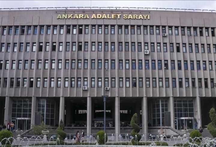 Cumhurbaşkanı Recep Tayyip Erdoğan'ın eşi Emine Erdoğan, Sıfır Atık Forumu 2026'nın açılışında yaptığı konuşmada, sıfır atığın yalnızca çevre politikası değil, aynı zamanda iklim değişikliğiyle mücadelenin en etkili araçlarından biri olduğunu söyledi. Erdoğan, forumun 183 ülkeden temsilciyi İstanbul'da buluşturduğunu belirterek, "İnsanlık ailesinin ortak bir ideal etrafında kenetlendiği tarihi bir buluşma" ifadelerini kullandı.

3