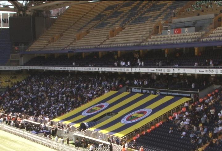 Fenerbahçe'de başkanlık yarışı | Olağanüstü Genel Kurul başladı