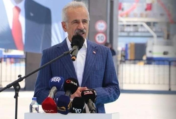 Bakan Uraloğlu Duyurdu! İstanbul-Çanakkale Ulaşımı 2 Saate İniyor