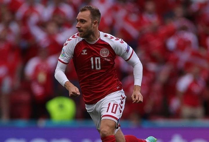 Christian Eriksen, bir kez daha fenalaştı