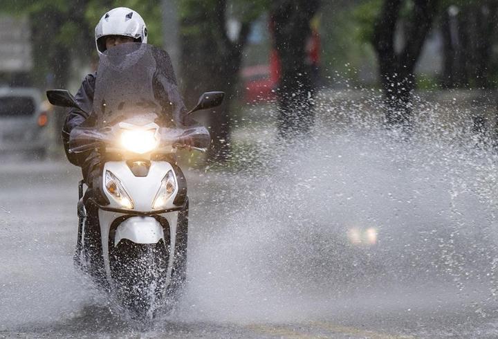Meteoroloji il il uyardı: Sağanak geliyor