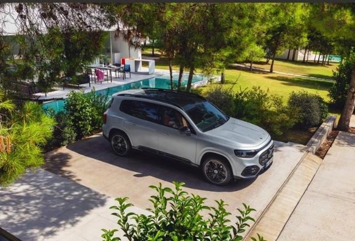 GLB 220'nin Elektrikli Sürüşü: Performans ve Verimlilik Bir Arada