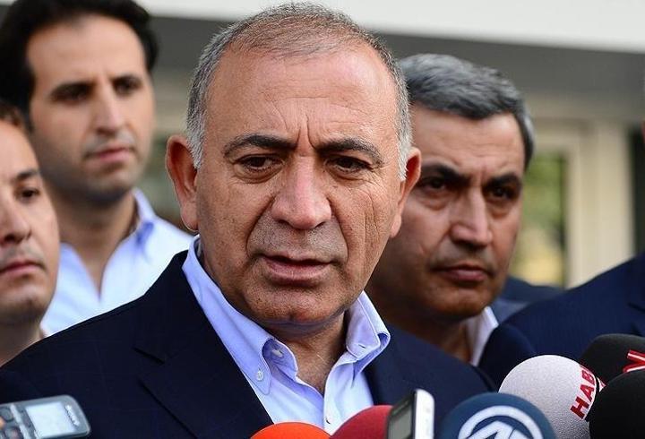 Gürsel Tekin CNN TÜRK'te: ''Özel ve ekibi vefayı eksik etmemeli''