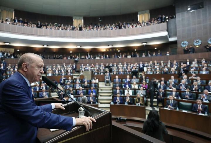 SON DAKİKA! Cumhurbaşkanı Erdoğan'dan CHP'ye eleştiri: Bu kafayla giderseniz milletten daha çok tokat yersiniz