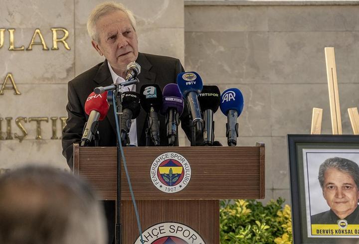 Aziz Yıldırım, Derviş Köksal Özbek için düzenlenen törende gözyaşlarını tutamadı