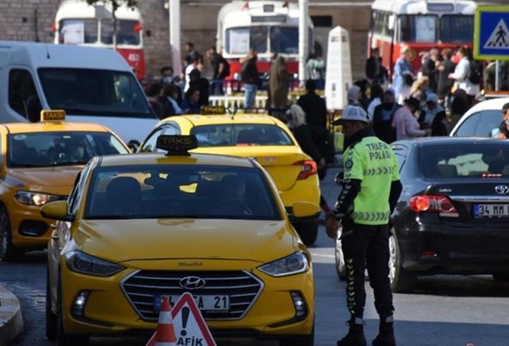 Turistten fazla para isteyen taksiciye rekor ceza