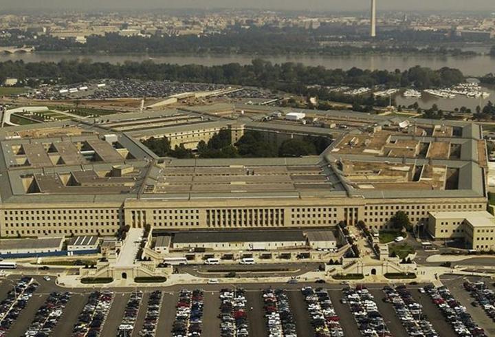 Pentagon’da kimyasal madde alarmı! Çok sayıda kat ve koridor tahliye edildi