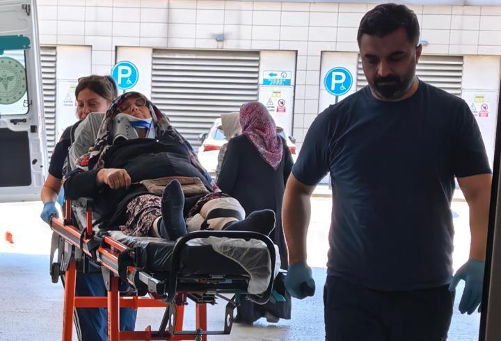 Park halindeki otomobile çarpan ATV'nin sürücüsü yaralandı