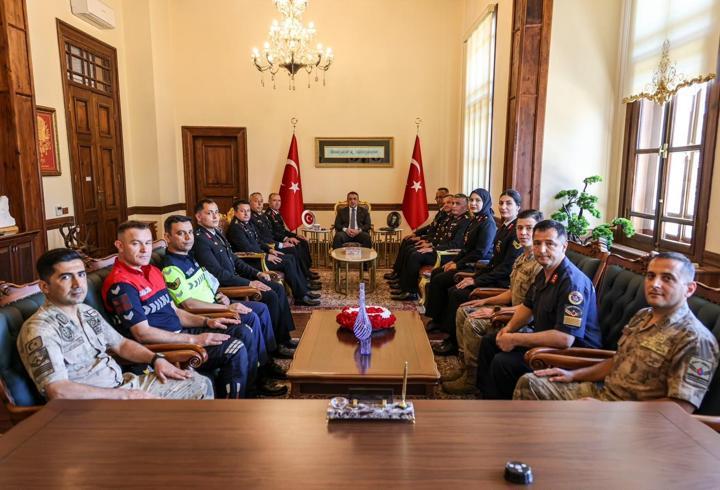 Bilecik Valisi Sözer, jandarma personelini ağırladı