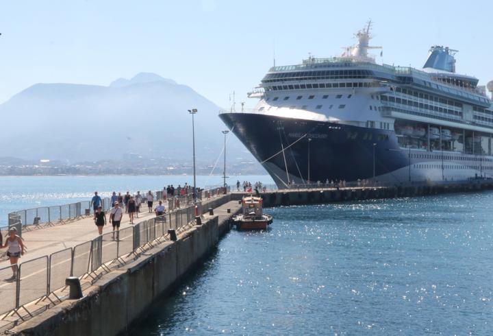 Alanya'ya 5 ayda kruvaziyerle 3 bin 197 yolcu geldi