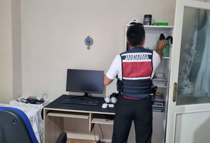 SON DAKİKA... MİT’ten 2 ilde eş zamanlı operasyon: Kredi kartı şebekesi çökertildi