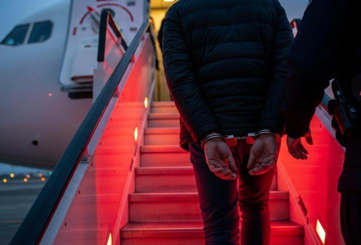 Son dakika haberine göre; Cumhurbaşkanı Recep Tayyip Erdoğan, Tersane İstanbul’da “Türkiye Yapay Zeka Zirvesi”nde konuştu. Erdoğan " Zirve kapsamında icra edilen panel ve etkinliklerin, burada yapılacak değerlendirmelerin hepimiz için ufuk açıcı olmasını temenni ediyorum. Birazdan, 2026-2030 dönemini kapsayan ve bu alanda kritik bir yol haritası olan Türkiye Yapay Zekâ Eylem Planı'mızı sizlerle ve milletimizle paylaşacağız. Türkiye'yi yapay zekâ teknolojilerinde lider ülkeler sınıfına taşıyacak 