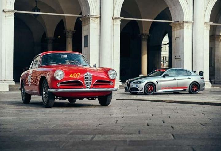 Alfa Romeo 50 Klasik Modeli Miglia’da start aldı