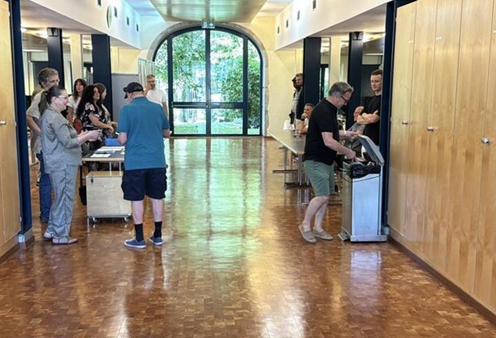 İsviçre'de nüfusu 10 milyonla sınırlandırmayı öngören tasarı reddedildi