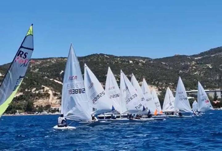 Sahil Güvenlik Kupası Yelken Yarışları Foça'da yapıldı