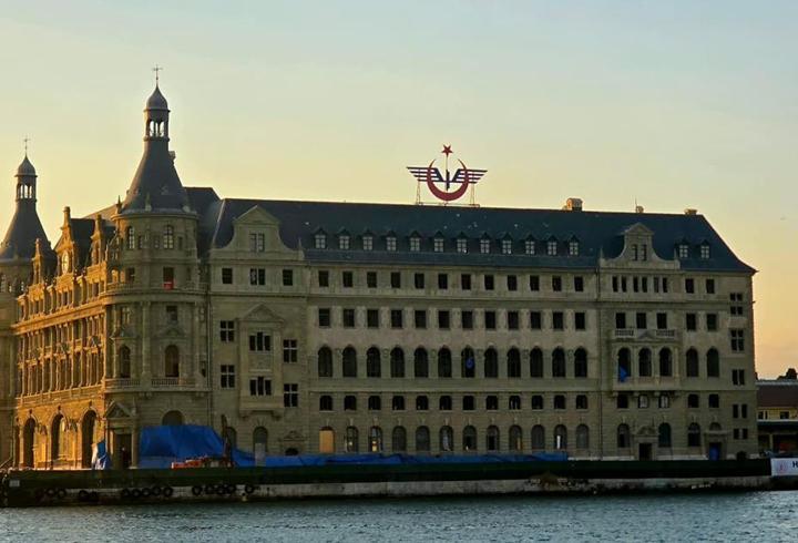 130 yıldır ilk kez kapsamlı restorasyon gören Haydarpaşa eski ihtişamına adım adım kavuşuyor