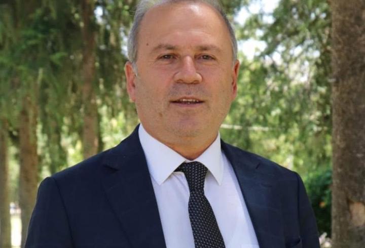 Zimmet davasında eski belediye başkanı dahil 3 sanığa hapis cezası