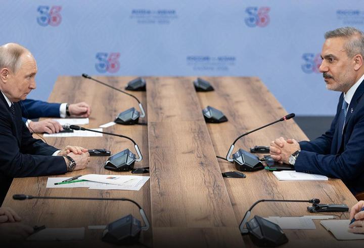 Rusya'da Kritik Temas! Hakan Fidan, Putin ile Görüştü
