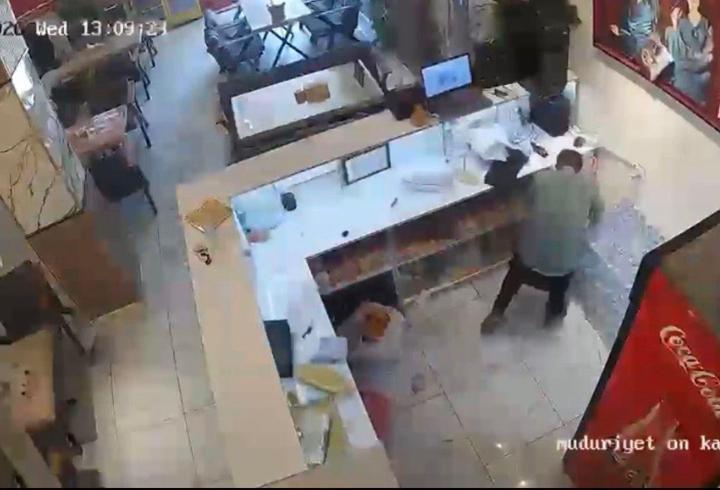 İş yerindeki patlama anı kamerada