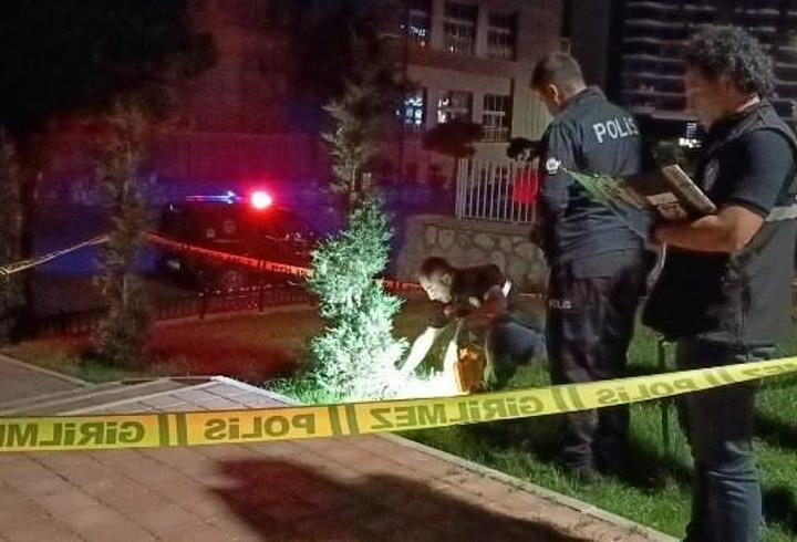 Otelin önünde uğradığı silahlı saldırıda yaralandı