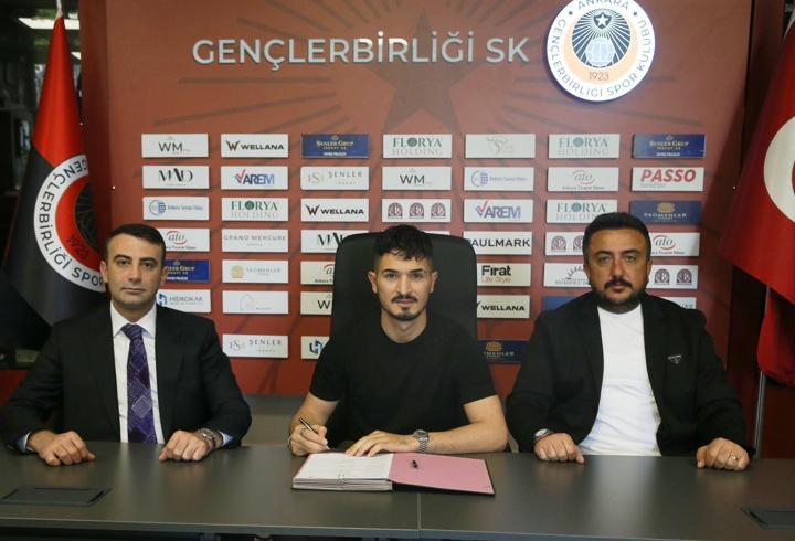 Gençlerbirliği, Fıratcan Üzüm'le yeniden anlaştı