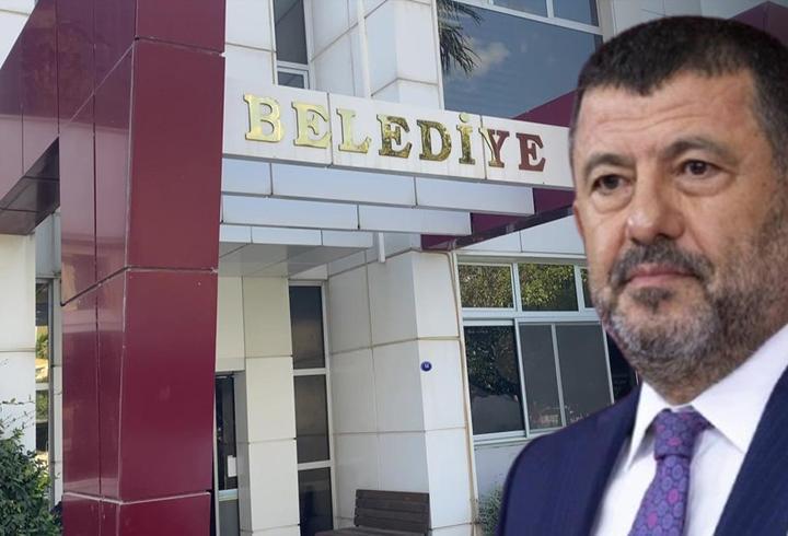 Seferihisar Belediyesi'ne operasyon! CHP'li Veli Ağbaba'nın danışmanı kendini böyle savundu